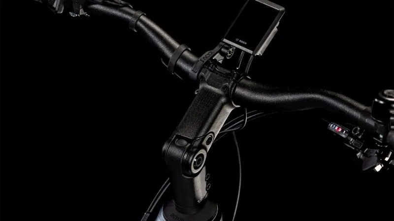 Cube Touring Hybrid Pro 625 2025 in Grey-4